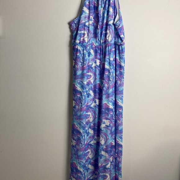NWT Gilli Blue Lavender Marble Plus Size Halter Neckline Maxi Dress with Slit - Picture 6 of 7